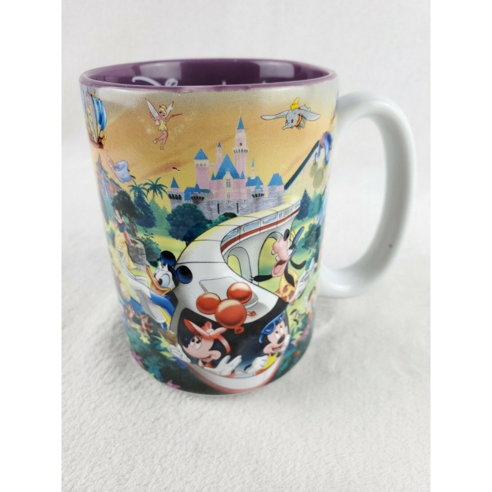 Disneyland Resort 3D Ceramic Coffee Mug "GRANDMA" Disney Characters